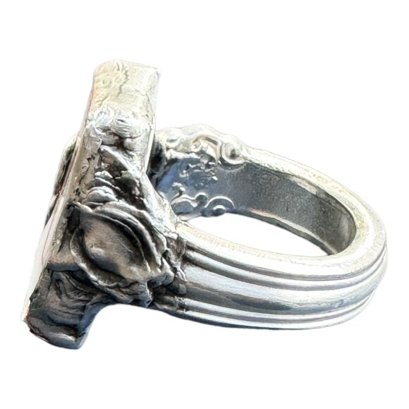 Peter Rabbit Alphabet Broken China Ring & 1847 Rogers Bro 3X SP Spoon Handle 7.5 - Picture 7 of 17